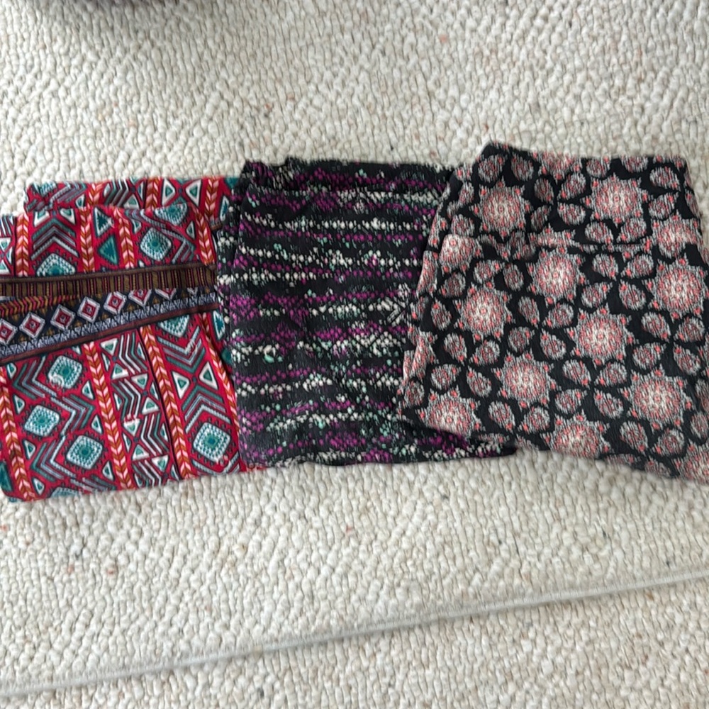 LuLaRoe buttery soft leggings size TC (12-18) EUC 3 pairs ❤️❤️❤️